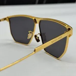 NEW BOTTEGA VENETA BV1069S 001 GOLD GREY UNISEX SUNGLASSES BOTTEGA VENETA Bottega Veneta | Accessories | New Bottega Veneta Bv69s 001  main image 4